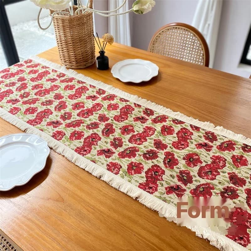 Bordlöpare i bomullsblandning med blommönster